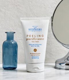 Exfoliant pentru scalpul cu matreata 150ml cu extracte de arbore de ceai, rozmarin si spirulina