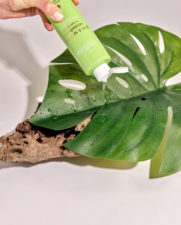 maternatura-stimulating-ylang-ylang-shampoo-250-ml-2067379-en.jpg